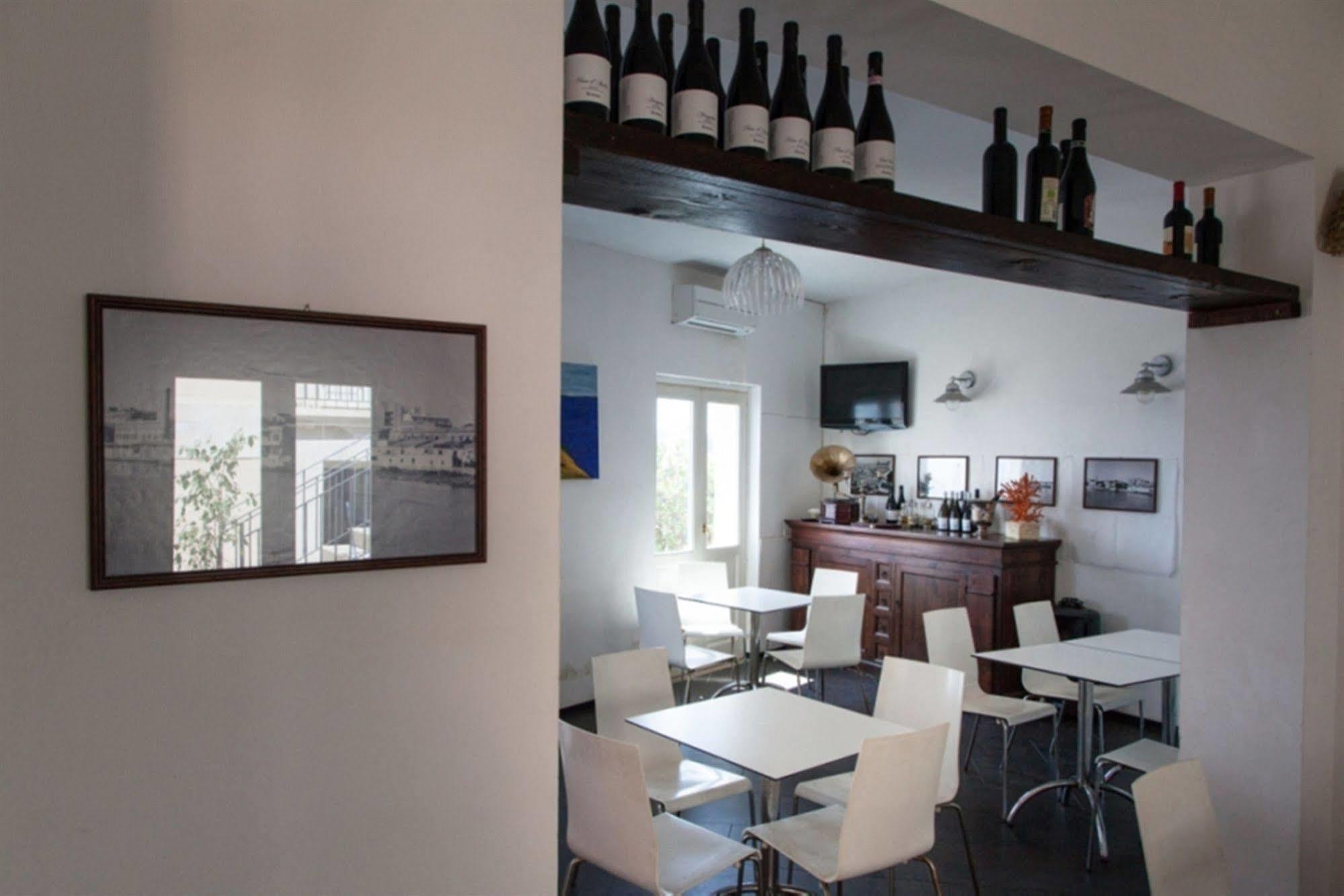 Boutique Molo S Lucia 3* Syrakus